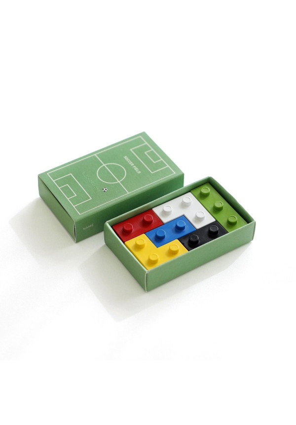 Crayones forma de bloques fútbol